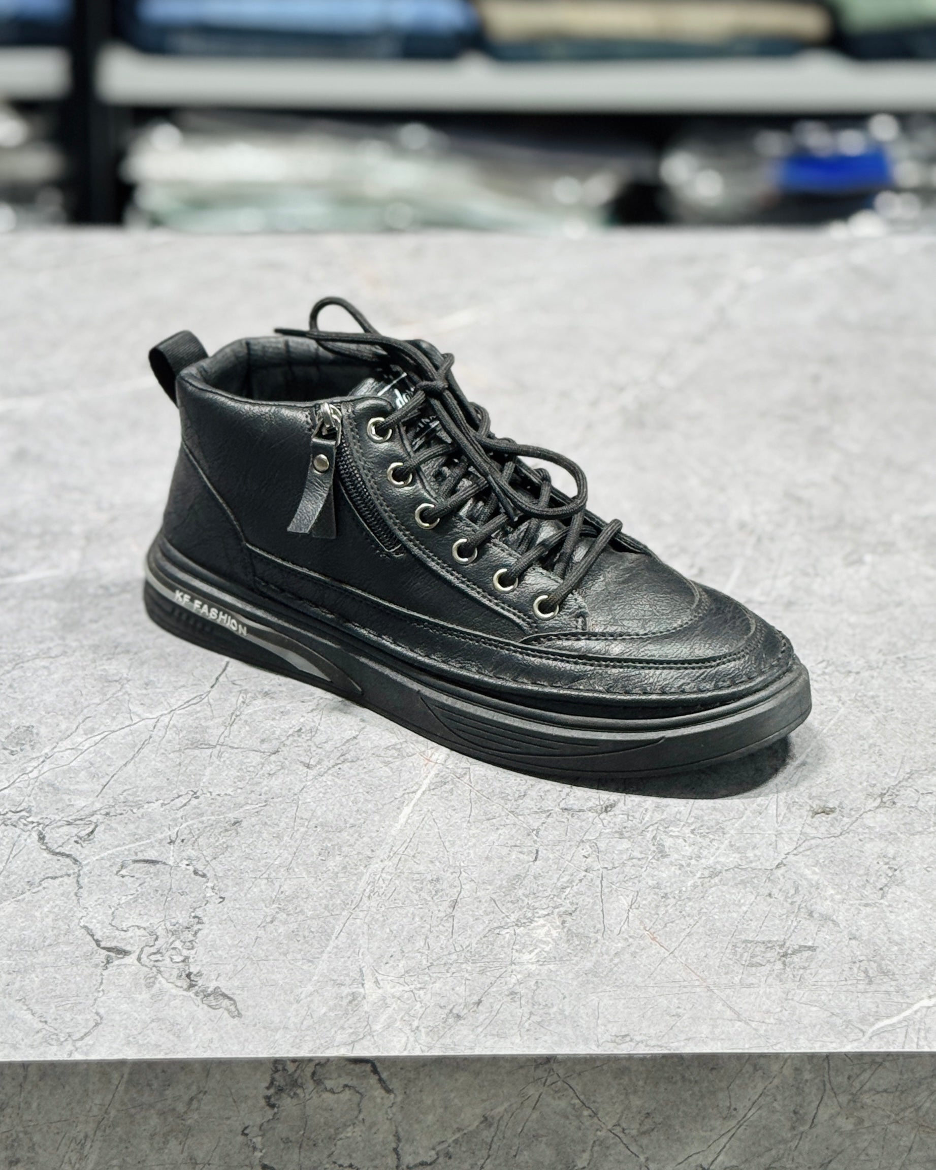 FA MB-250 SNEAKERS