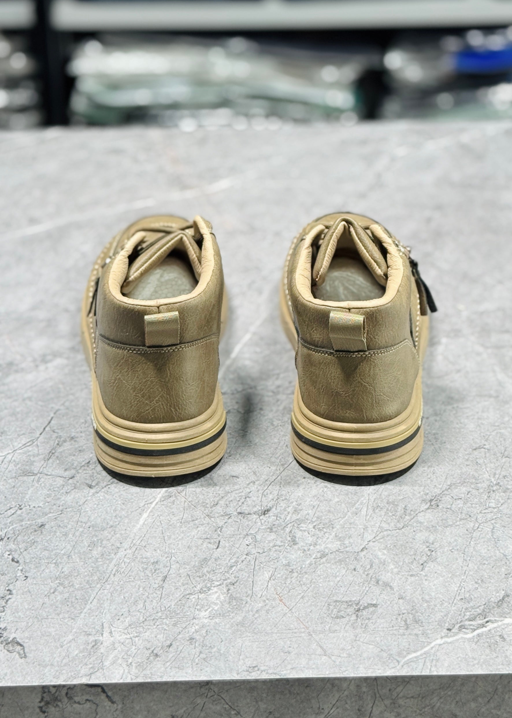 FA MB-250 SNEAKERS