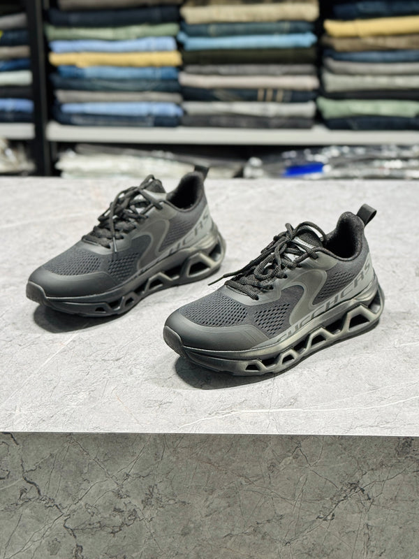 FA SK 198 IMPOTED SPORTS SHOES