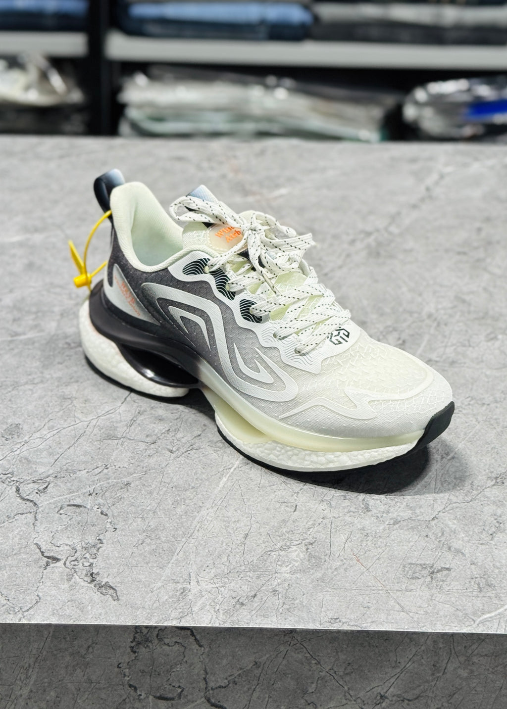 FA WK23002 WHITE BLACK IMPOTED SHOES