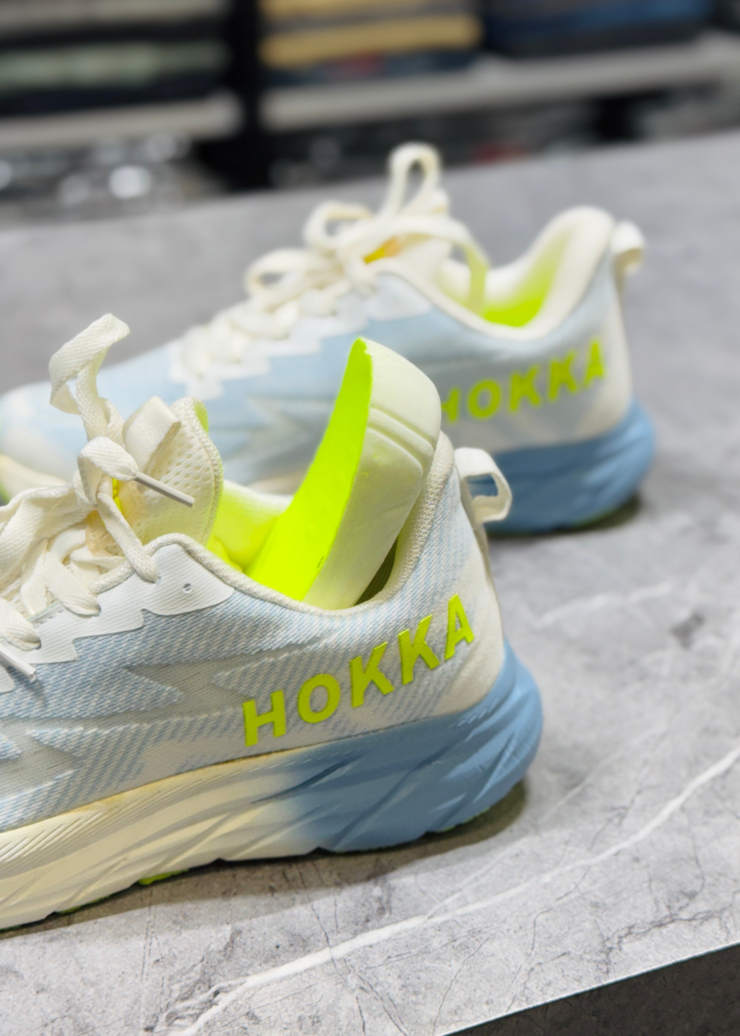 F&D 2222 WHT/ST.GREY/P.GRN COMFORT SHOES