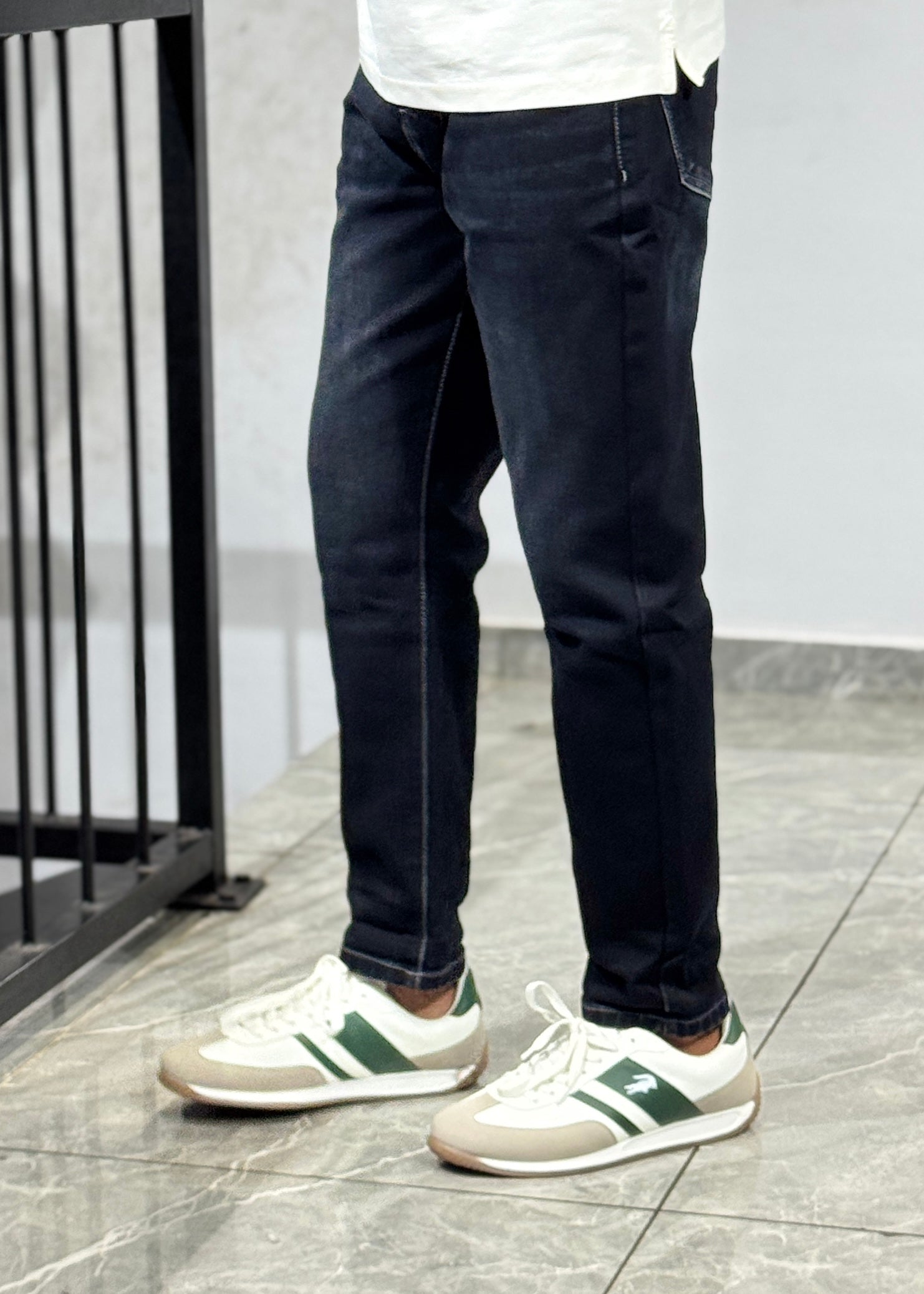 LYF DENIM 320 Impoted Slim Fit Ankle Length