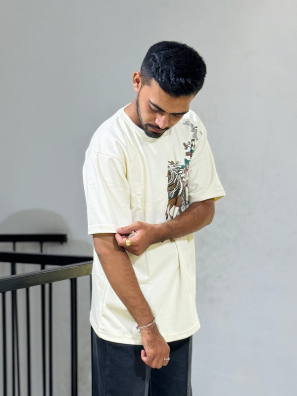 ORC 006 Horse Creeam Oversized T-Shirt