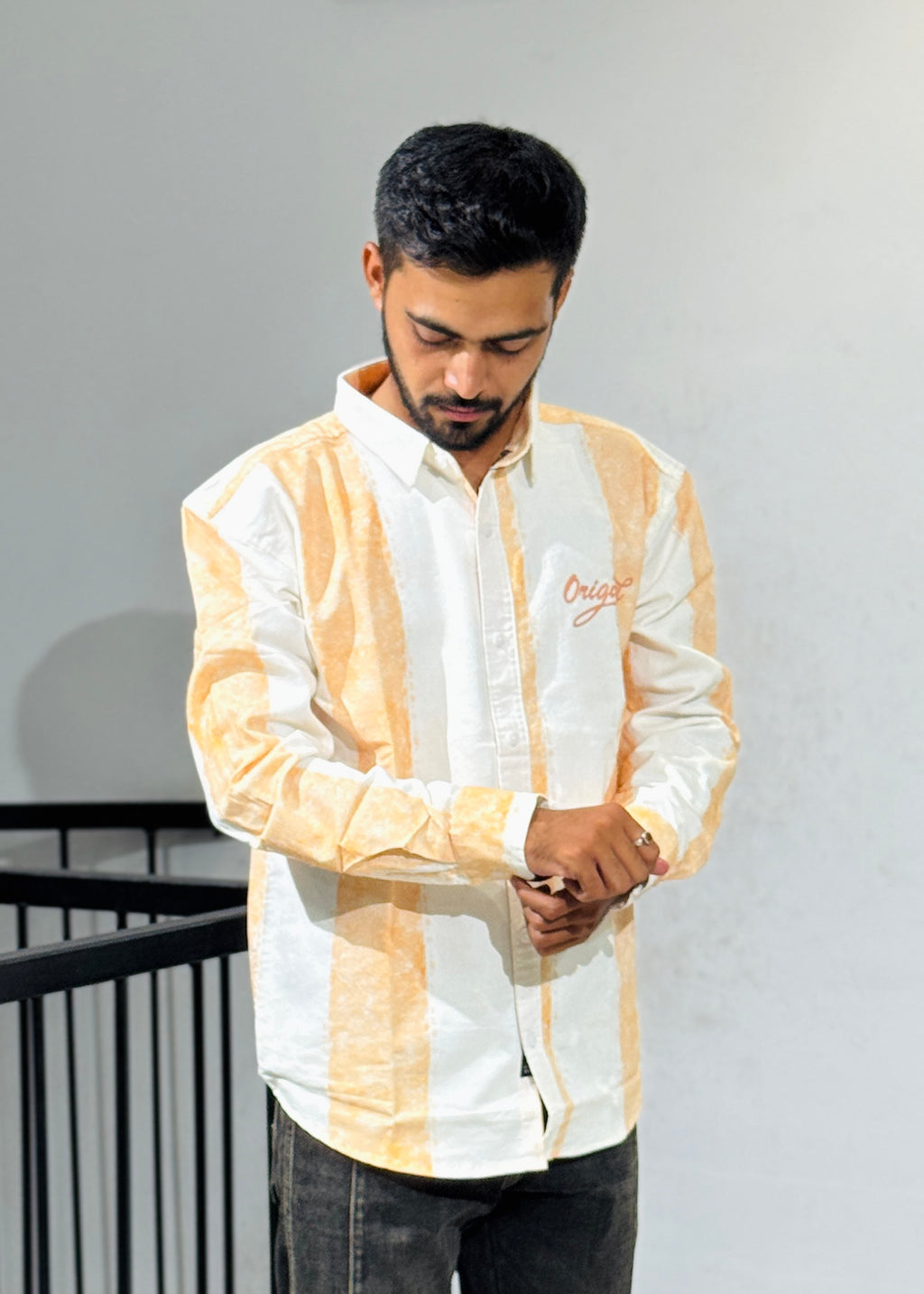 RE-75 WHITE ORANGE SHIRT