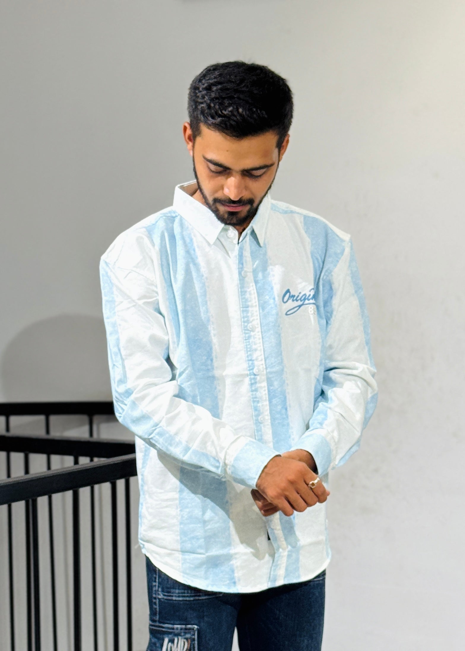 RE-75 WHITE SKY BLUE SHIRT