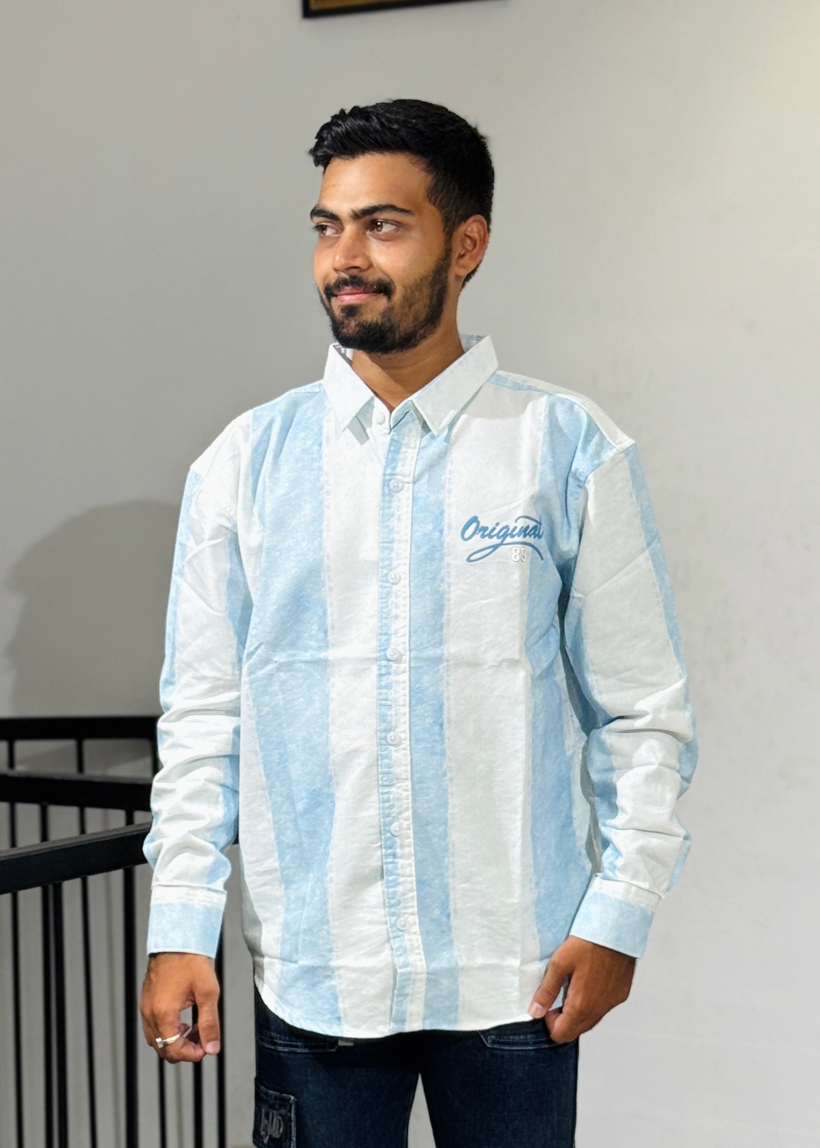 RE-75 WHITE SKY BLUE SHIRT
