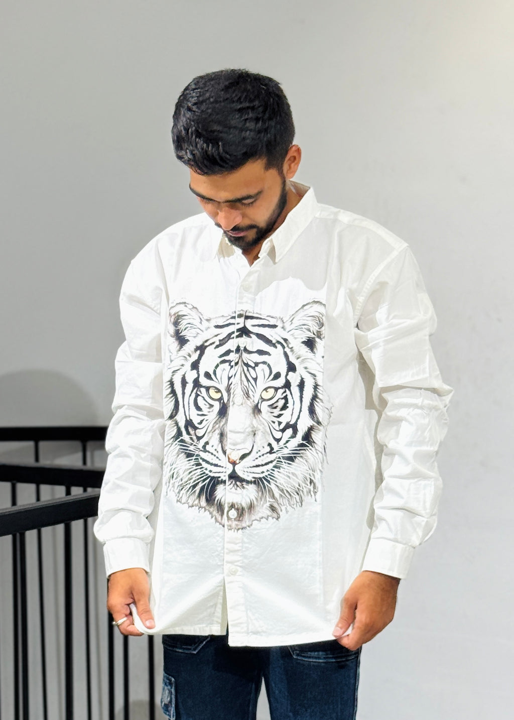 TGT 623 Tigar Print Down Shoulder Shirt